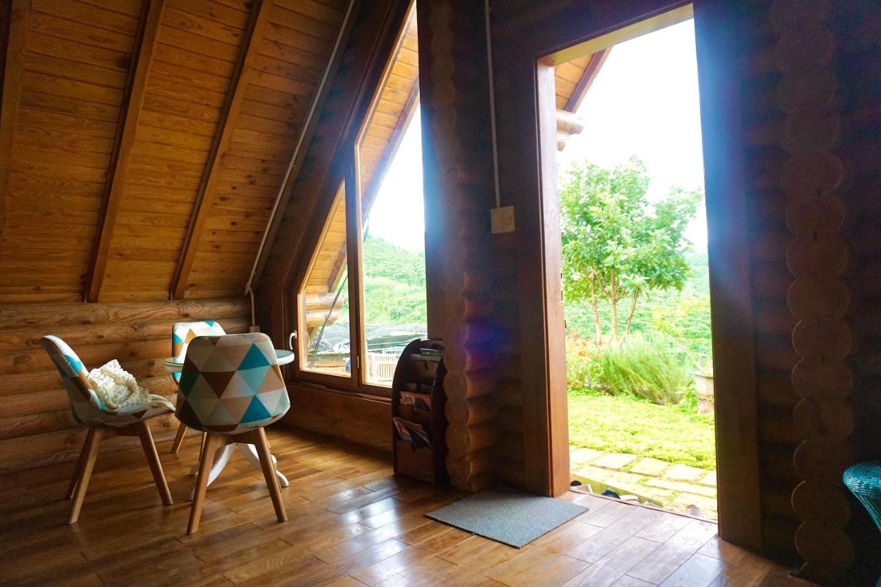 Nha Bao La - Ho Dak Long Thuong Hotel Bảo Lộc Exterior foto